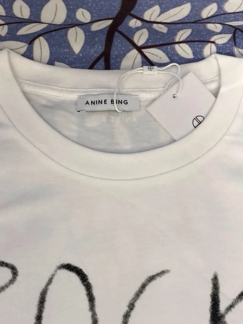💕Anine Bing White 'Rock N' Roll Never Dies' Handwritten Tee